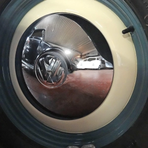 Chrome VW Hubcap - Wide 5 Stud Pattern - Top Quality