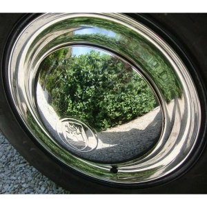 Chrome Wolfsburg Hubcap - Wide 5 Stud Pattern