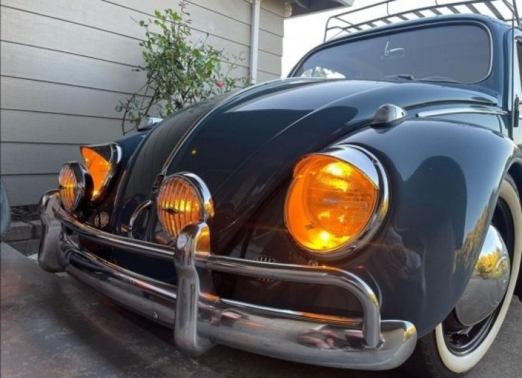 Amber Spotlight With Porsche 356 Style Grille