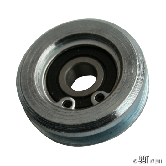 Baywindow Bus Sliding Door Hinge Roller (Central Bracket) - (Also Type 25 1979-85)