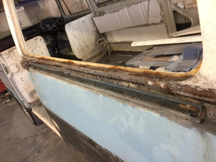 Baywindow Bus Rear Side Window Frame Recess - Left (Behind Track Cover)