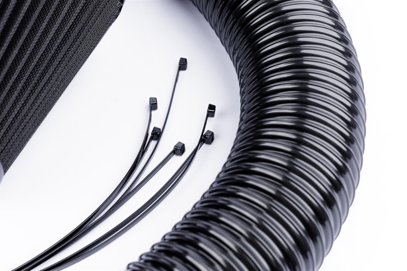 G5 Performance Pleated Induction Kit - 3.2 V6 (R32) - Red Hoses