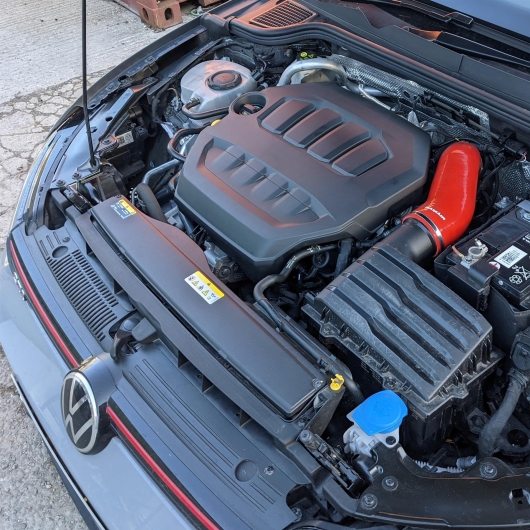 G8 Red Ramair Silicone Intake Hose - 2.0 TSI (GTi)