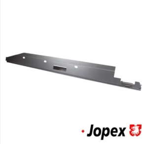 T25 Pickup Outer Sill (In Front Of Rear Wheel) - Left
