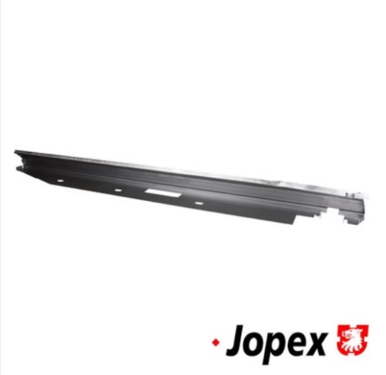 T25 Pickup Outer Sill (In Front Of Rear Wheel) - Left