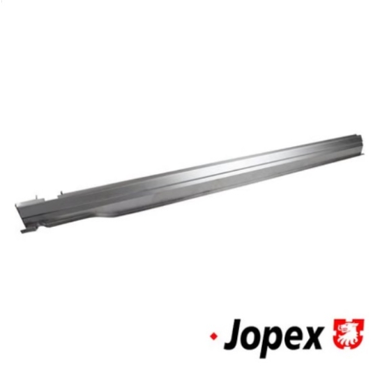 T25 Pickup Outer Sill (In Front Of Rear Wheel) - Right