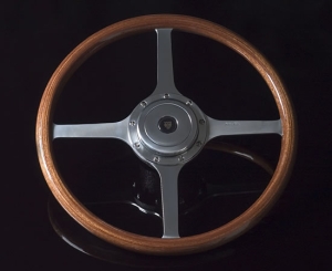15 Inch Moto-lita Classic 4 Mahogany Steering Wheel