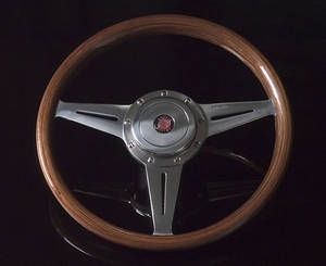 15 Inch Moto-lita Mark 9 Walnut Steering Wheel